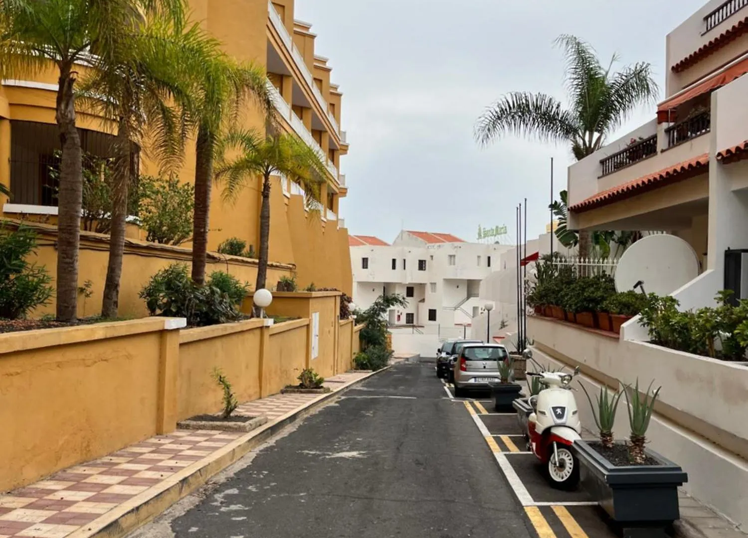 Apartment Costa Adeje 0*, Costa Adeje (Tenerife) Spain